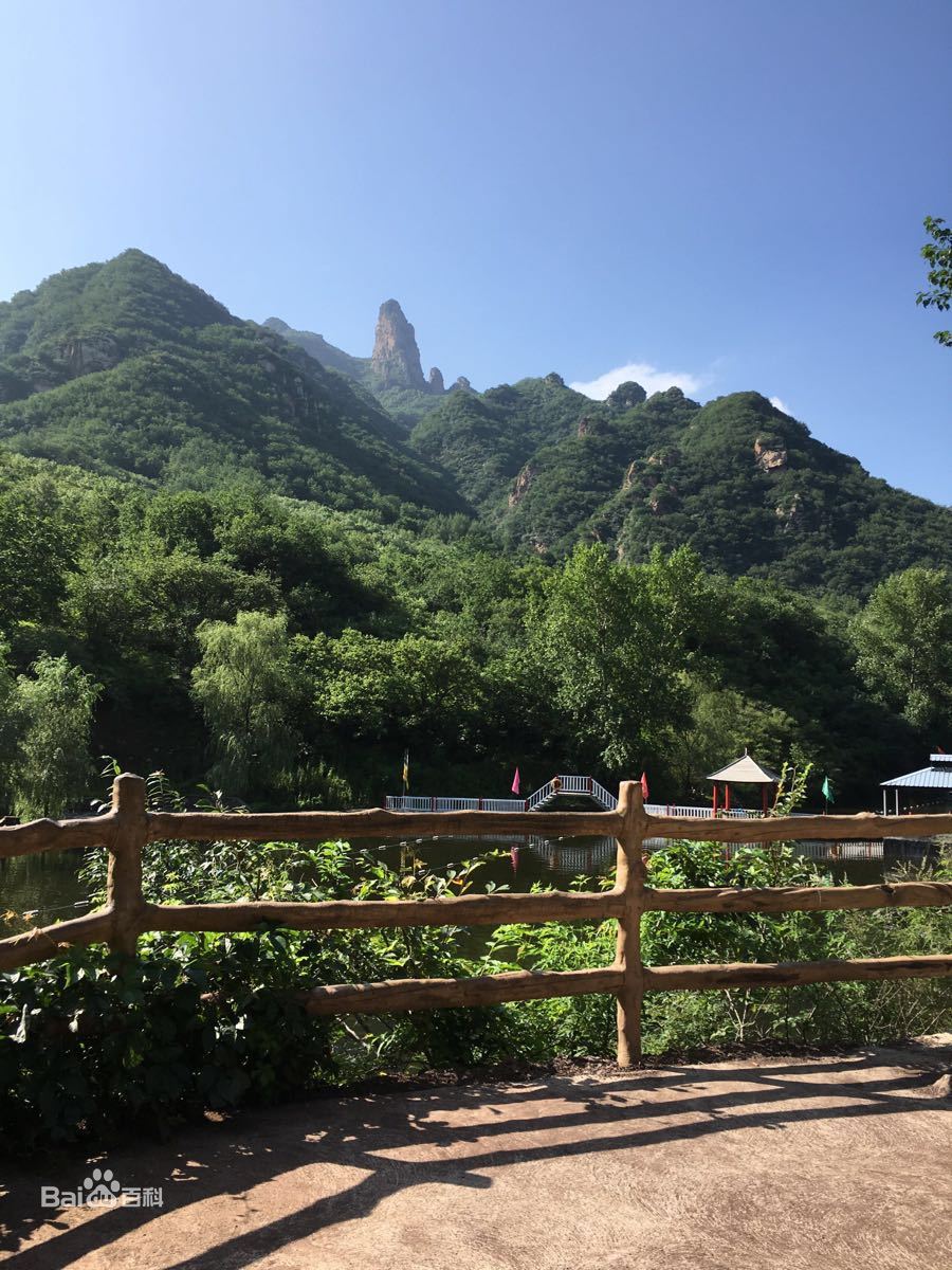 霧靈西峰景點介紹.租車價格.指南.攻略